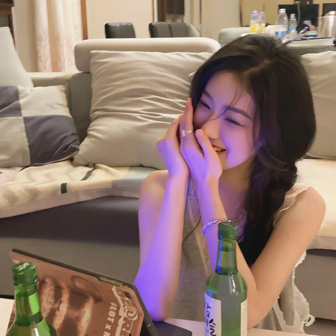 穿在乳头上的洞